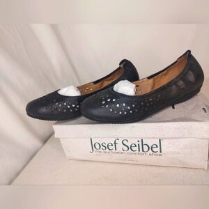NWT Josef Seibel Pippa 29 Ballet Flat Size 37 leather US 6-6.5 black comfort‎